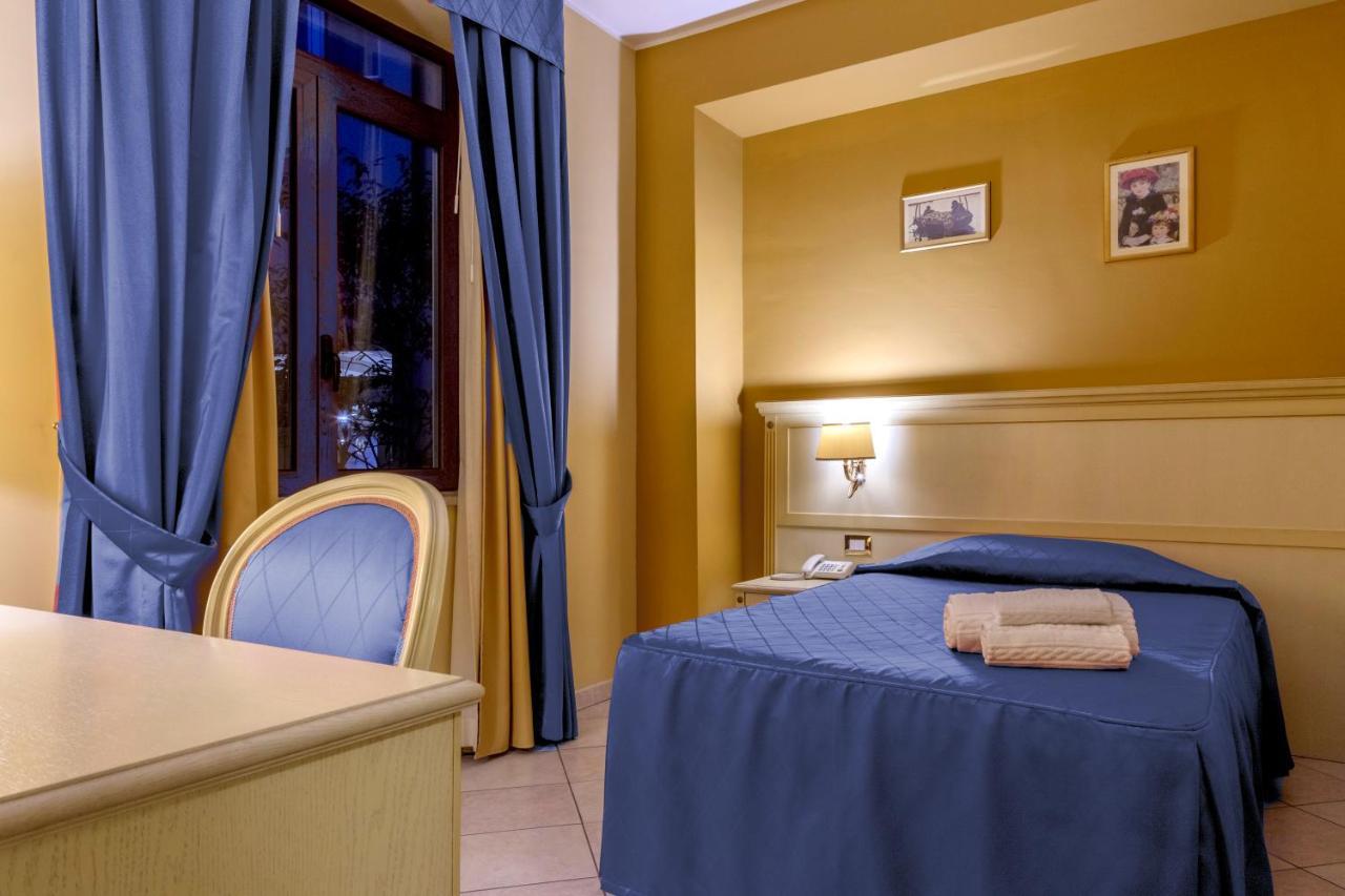 Hotel San Michele Milazzo Bilik gambar